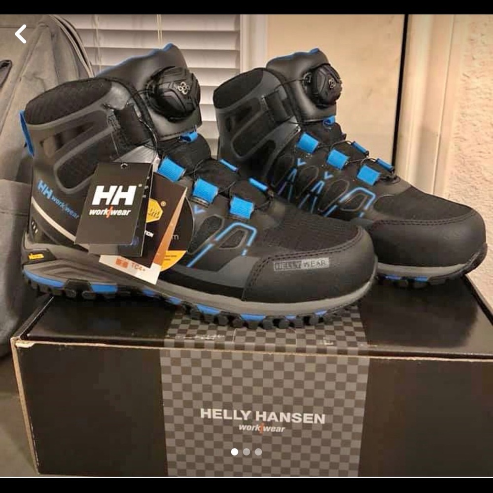 COPY - Helly Hansen steel toe boots